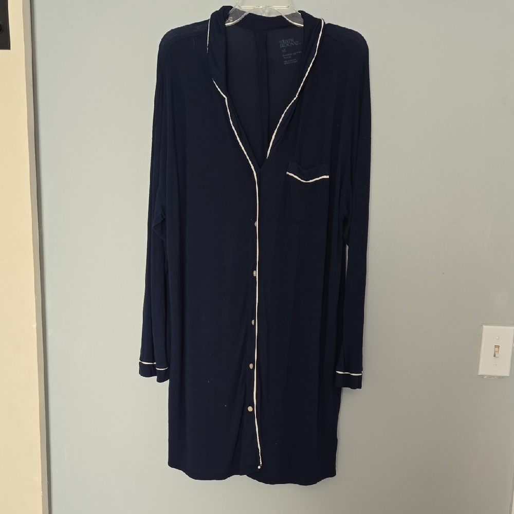 Stars Above Navy Nightshirt with White Piping